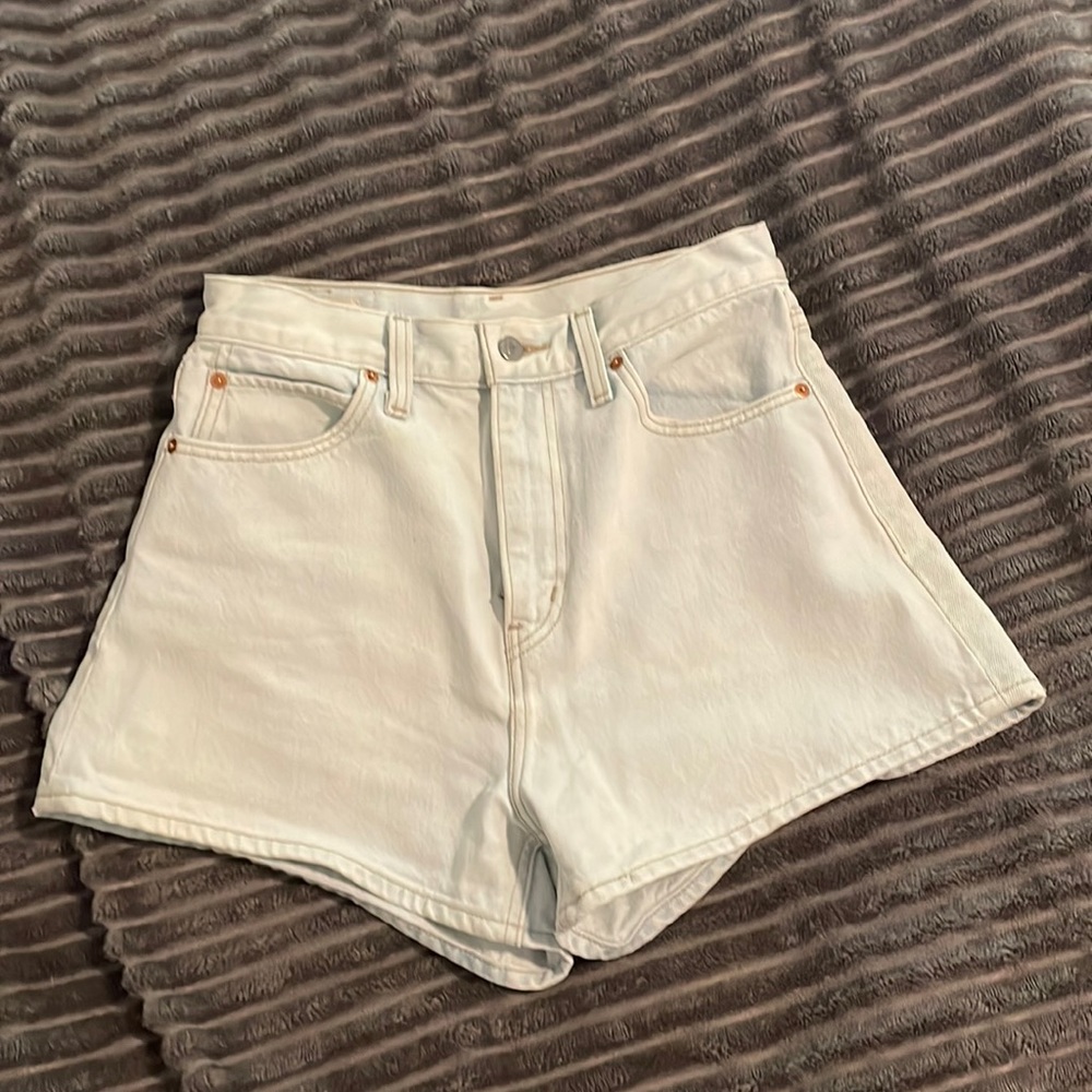 Levi’s high waist short